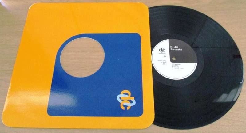 12` Maxi Dance Single: N-JOI Earquake 4 track PROMO 12` VINYL RECORD [TECHNO]