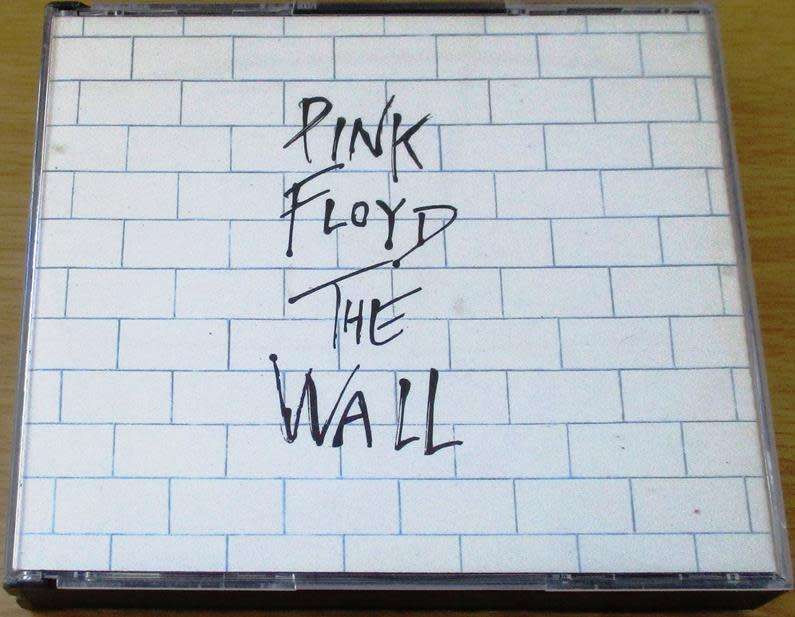 PINK FLOYD The Wall 2xCD [Shelf G10]