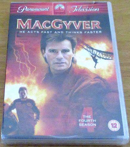 MaCGYVER Season 4 [Shelf H1/2]