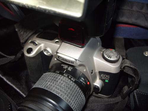 Canon EOS 500N SLR Film CAmera with Loads of Accessories!! R1 !!!!