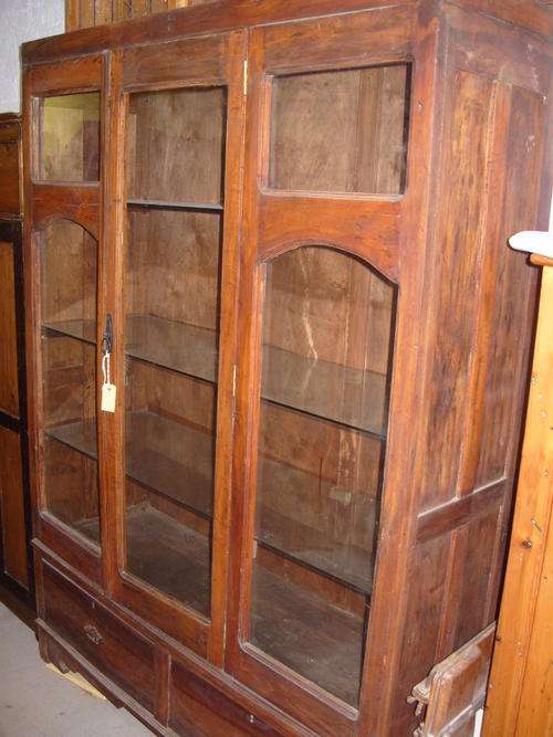 Book Display Case with glass - Unknown wood type - with 2 bottom drawers