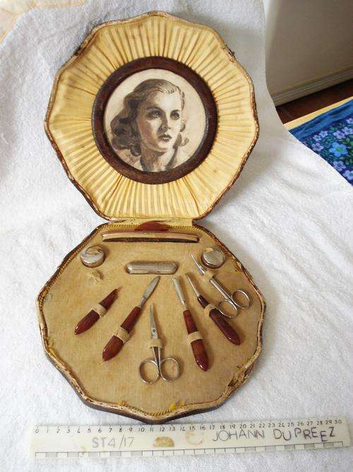 VERY OLD  manicure set