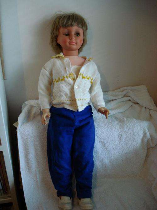 walkie talkie doll