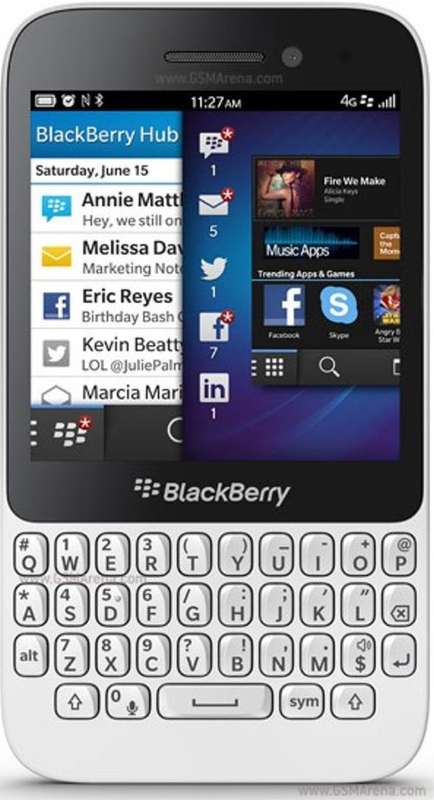 BLACKBERRY Q5 SMARTPHONE - 9/10 CONDITION. ALL ORIGINAL ACCESSORIES