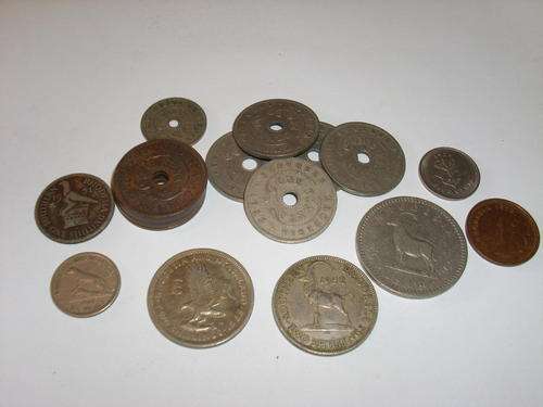 Ex Estate coin collection lot 5 - Southern Rhodesia/Nyasaland 18 coins + Medallion