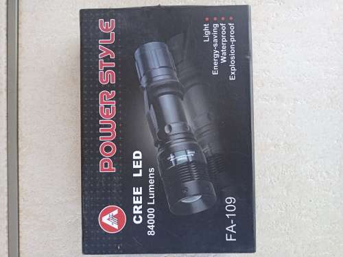 CREE LED 18650 Rechargeable Torch