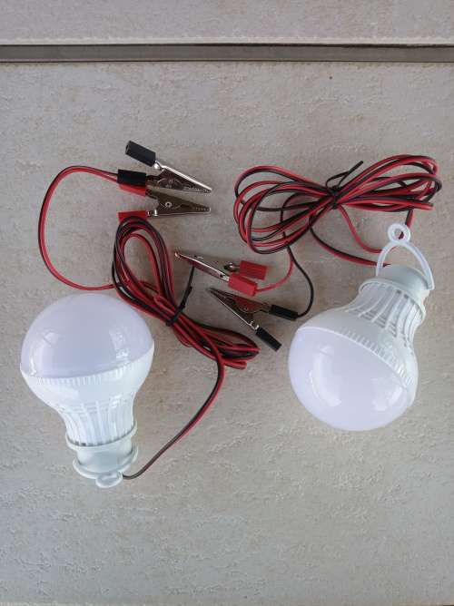 DC12V Light Bulb With Clips - 2 FOR ONE BID