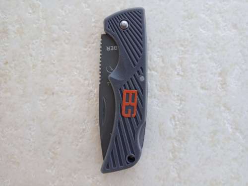 Bear Grylls Pocket Knife