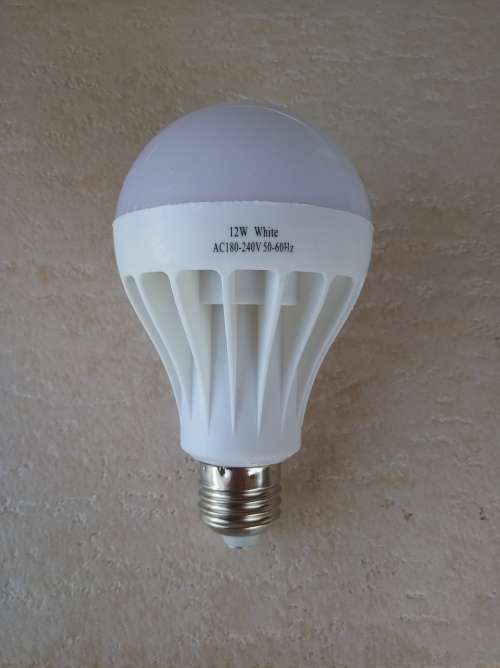 12w LED E27 Screw Type Bulb- ONE BID FOR 2