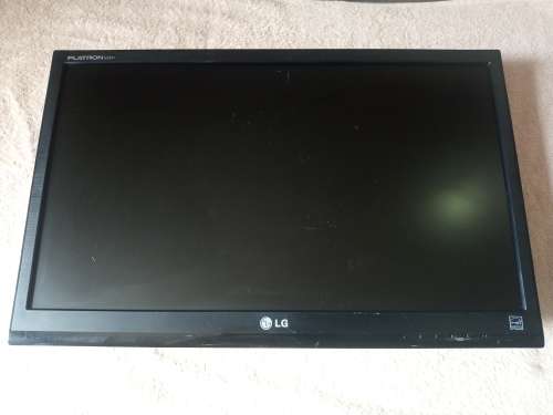 LG Flatron 22inch Full HD 1920x1080 Monitor