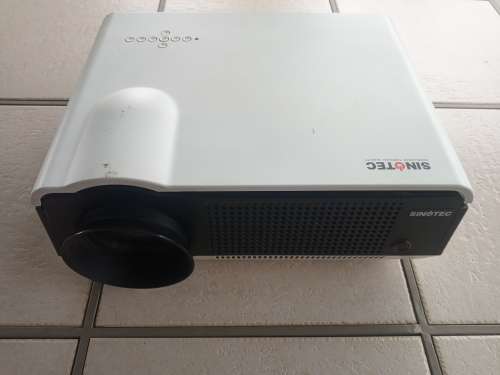 Sinotec LED Projector