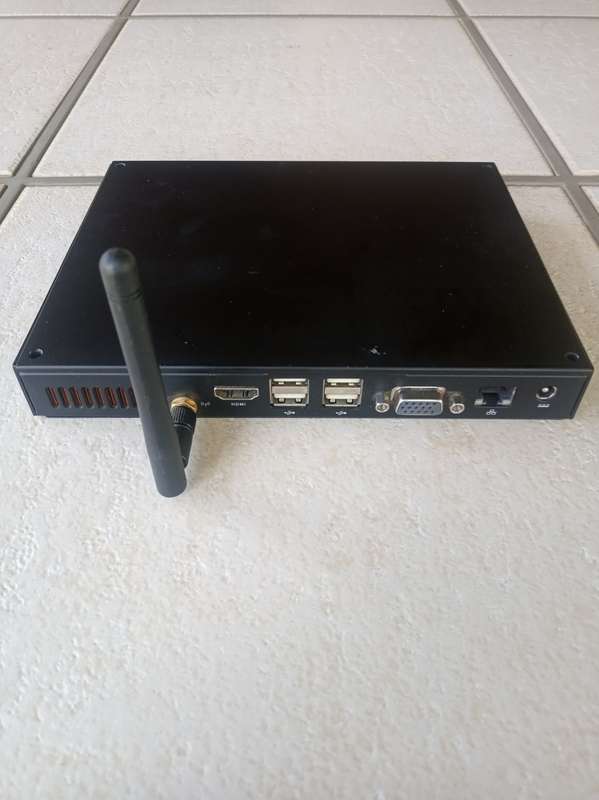 Giada 139B Mini PC 120GB SSD 4GB RAM