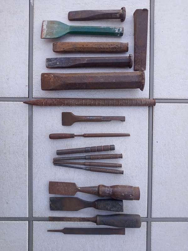 17 Piece Chisel Set