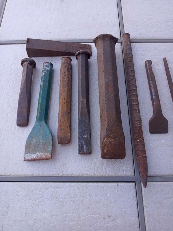 17 Piece Chisel Set
