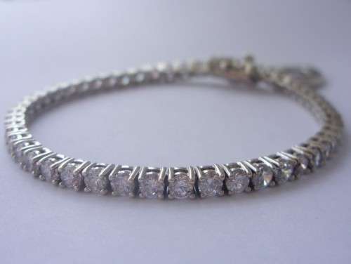Beautiful Solid Sterling Silver "925" Tennis Bracelet