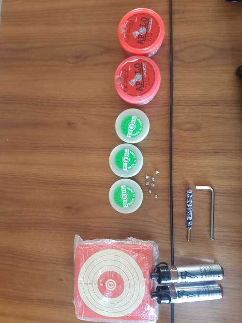 UltraTec UT1906 Air Rifle with accessories