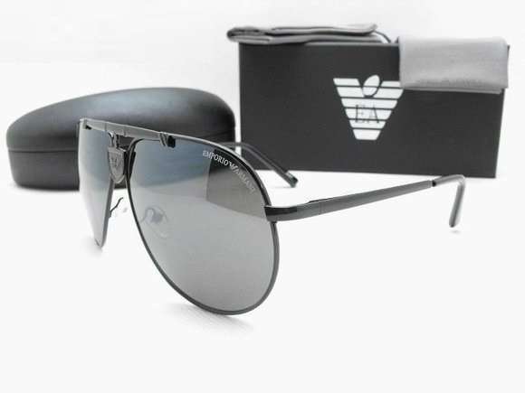 EMPORIO ARMANI Sunglasses - Aviator  (Black)