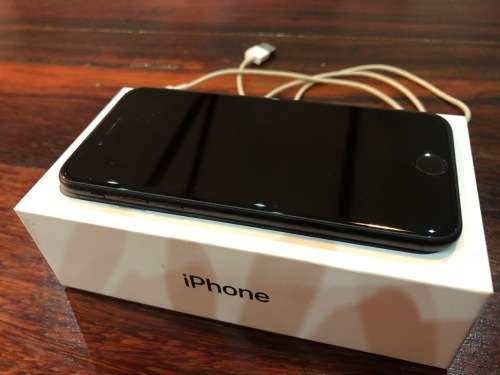 Iphone 7 128gb - FREE SHIPPING - No Reserve
