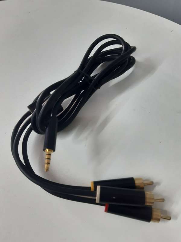 Xbox 360 E slim av cables - original