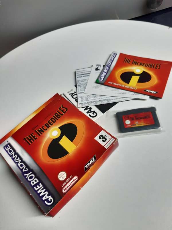 Game boy advanced - The Incredibles