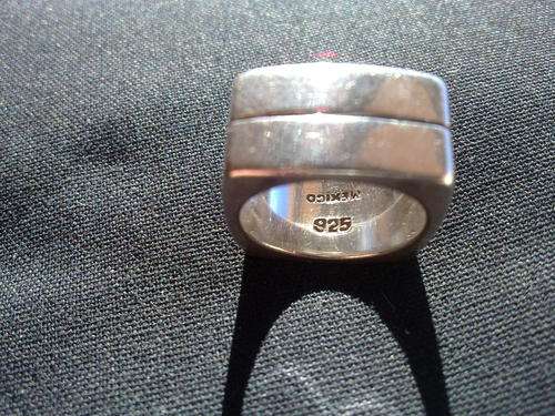 Sterling silver very heavy duty mexican ring. Weight= 21.57gm