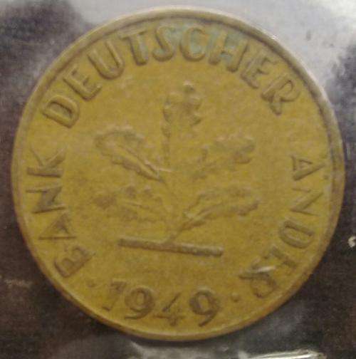 Error German 10 Pfennig 1949. Misspelled. ANDER instead of LANDER. See also double space there.