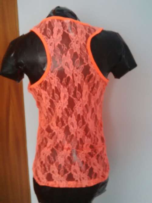 SALE !!!!!     STUNNING TOP SIZE M