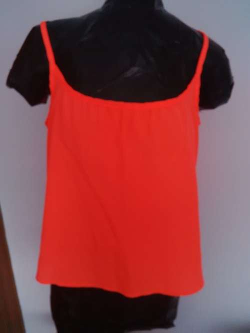 STRAPPY TOP SIZE L
