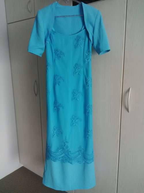BEAUTIFUL EVENING DRESS WITH BOLERO SIZE 10