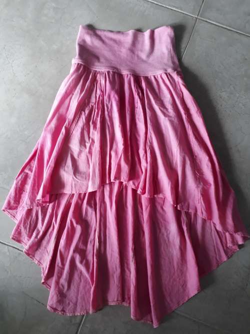 HI-LO SKIRT SIZE 34