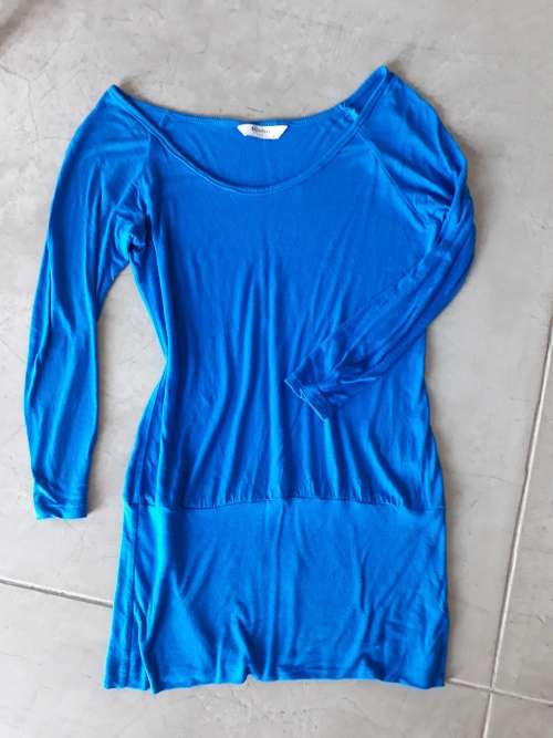 KELSO STUNNING LONGER LENGTH TOP SIZE 8/10