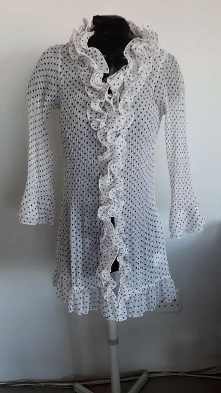 OASIS(FOSCHINI)  SHEER CARDIGAN SIZE 10