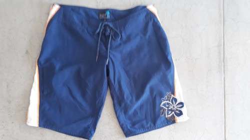 BOARDSHORTS SIZE 8