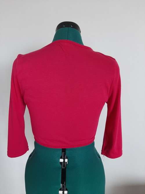 FRONT KNOT BOLERO SIZE SMALL
