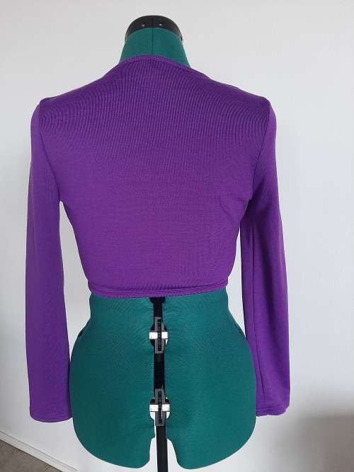 FRONT KNOT BOLERO SIZE SMALL