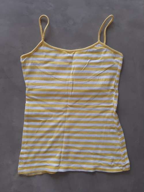 STRAPPY TOP SIZE SMALL