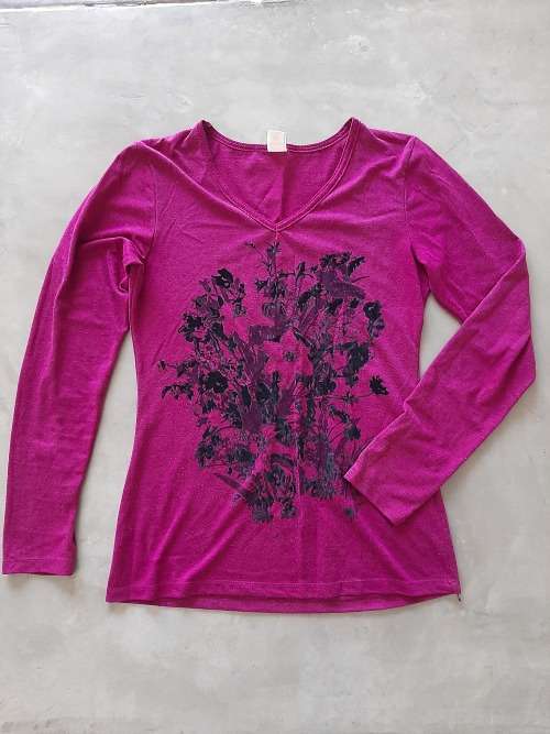LONG SLEEVE TOP SIZE M