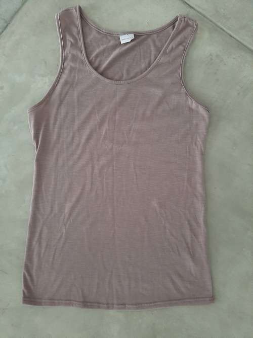 IDENTITY VEST TOP SIZE SMALL