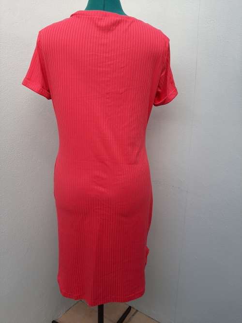 T-SHIRT DRESS SIZE M