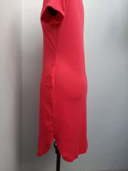 T-SHIRT DRESS SIZE M