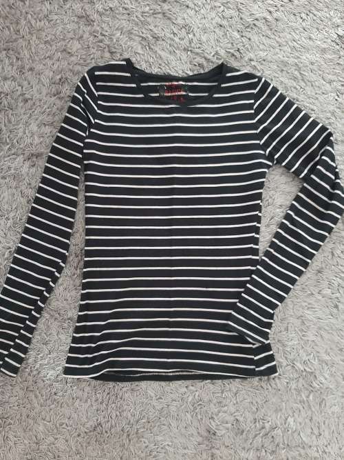 STRIPE LONG SLEEVE T-SHIRT SIZE XS