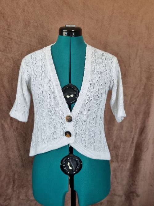 CROCHET BOLERO SIZE 8