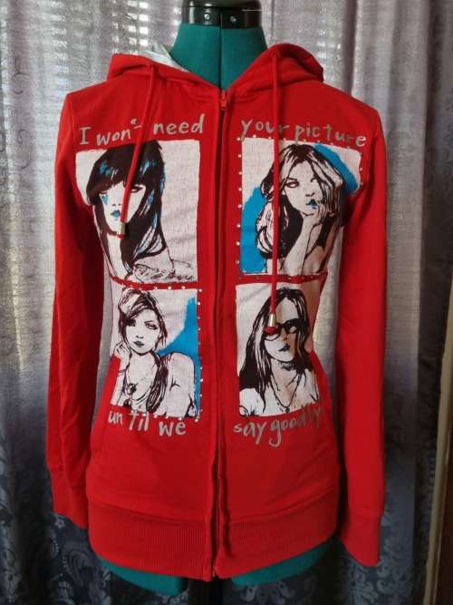 SUPER COOL HOODIE SIZE 10