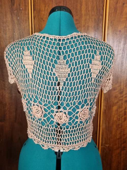 CROCHET BOLERO SIZE MED