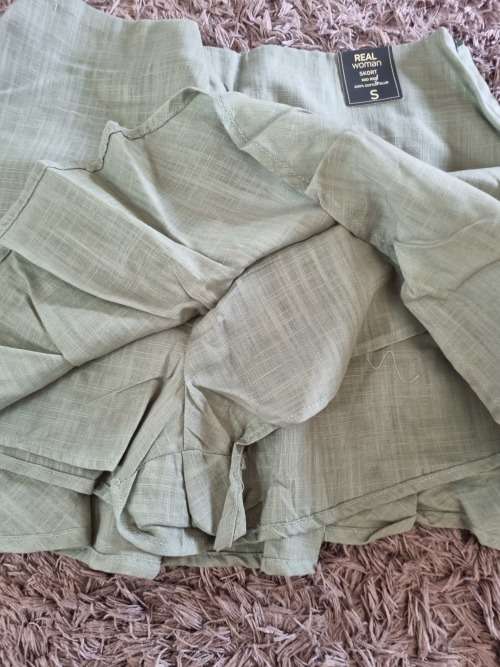 LADIES SKORT SIZE M