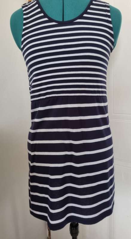 Navy dress - size small