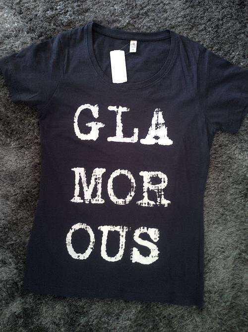 COOL T-SHIRT SIZE sml