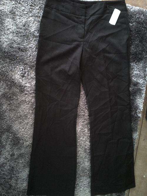 SALE !!!!!    STUNNING FORMAL  PANTS SIZE  36