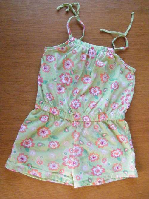 CUTE ONESIE GIRLS 4/5 YEARS