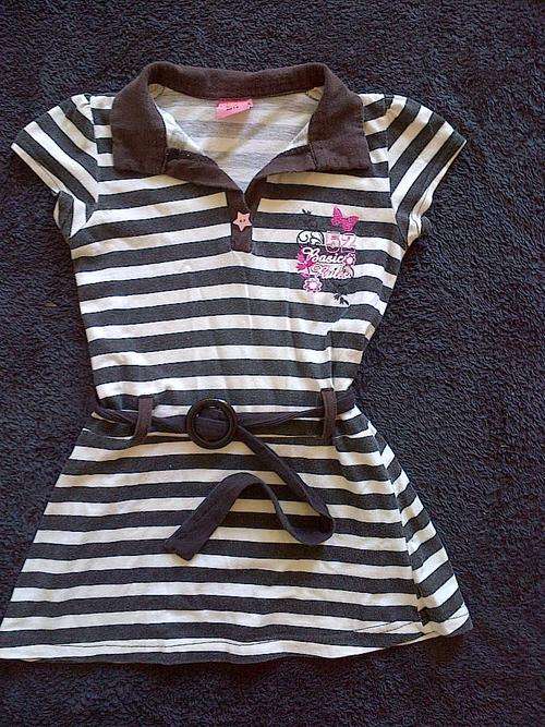 GIRLS TOP SIZE 5/6 YEARS